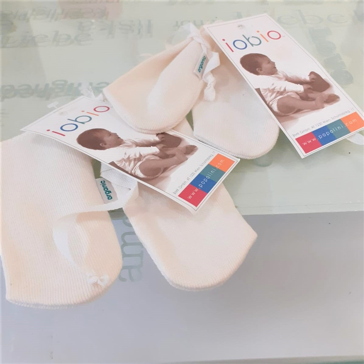 Guantini Antigraffio Neonato in Lana e Seta Anallergici Popolini