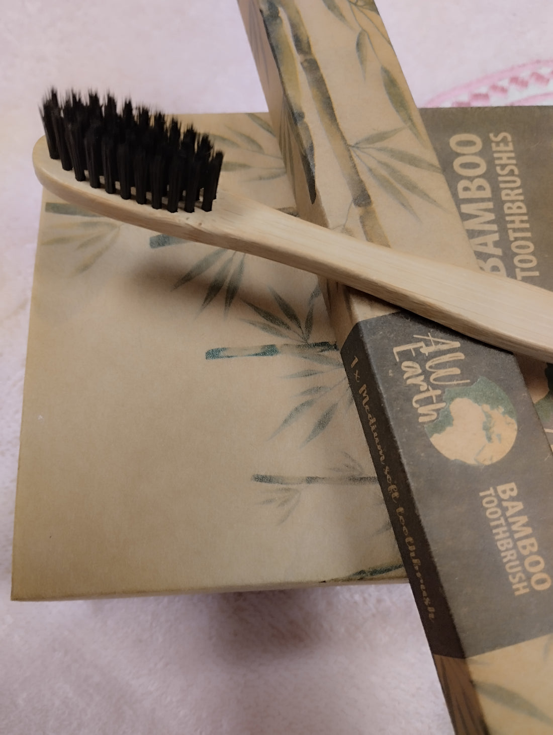 dentifricio e spazzolini ecologici
