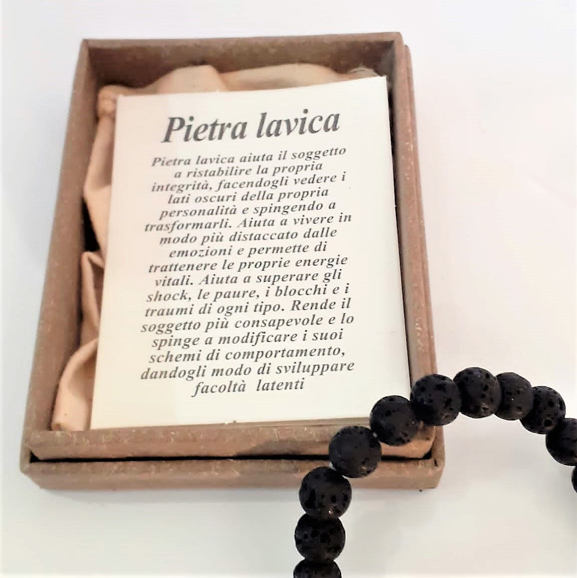 Bracciale In Pietra Lavica Naturale Con Ciondolo Albero Della Vita